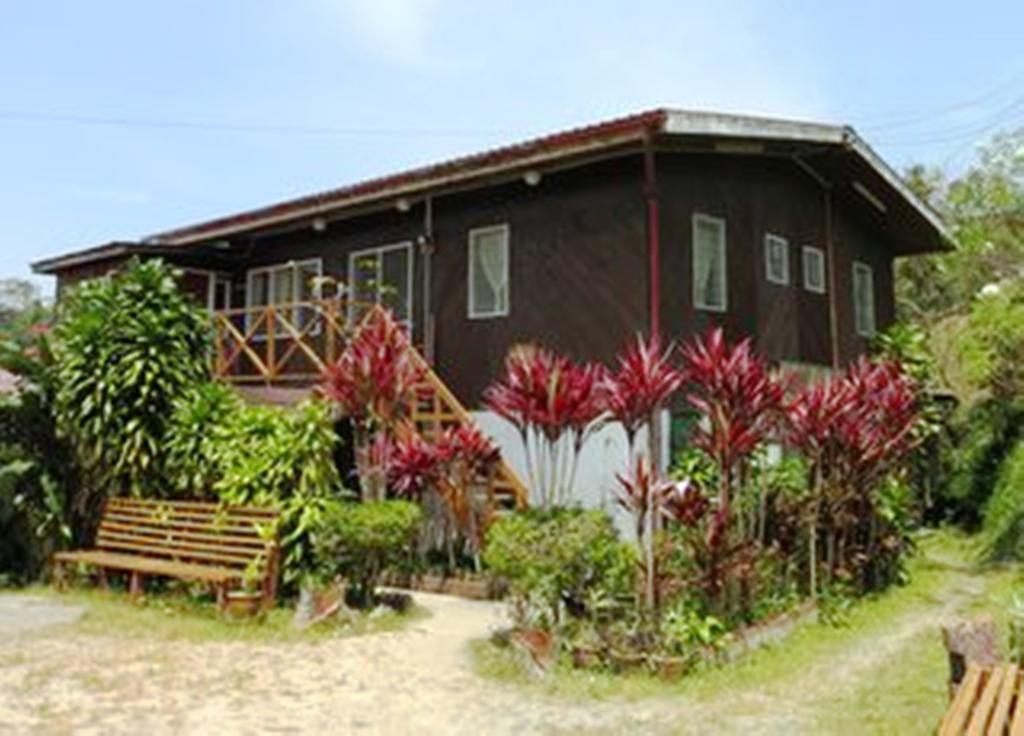 Mile 36 Lodge Kampong Kundassan Esterno foto