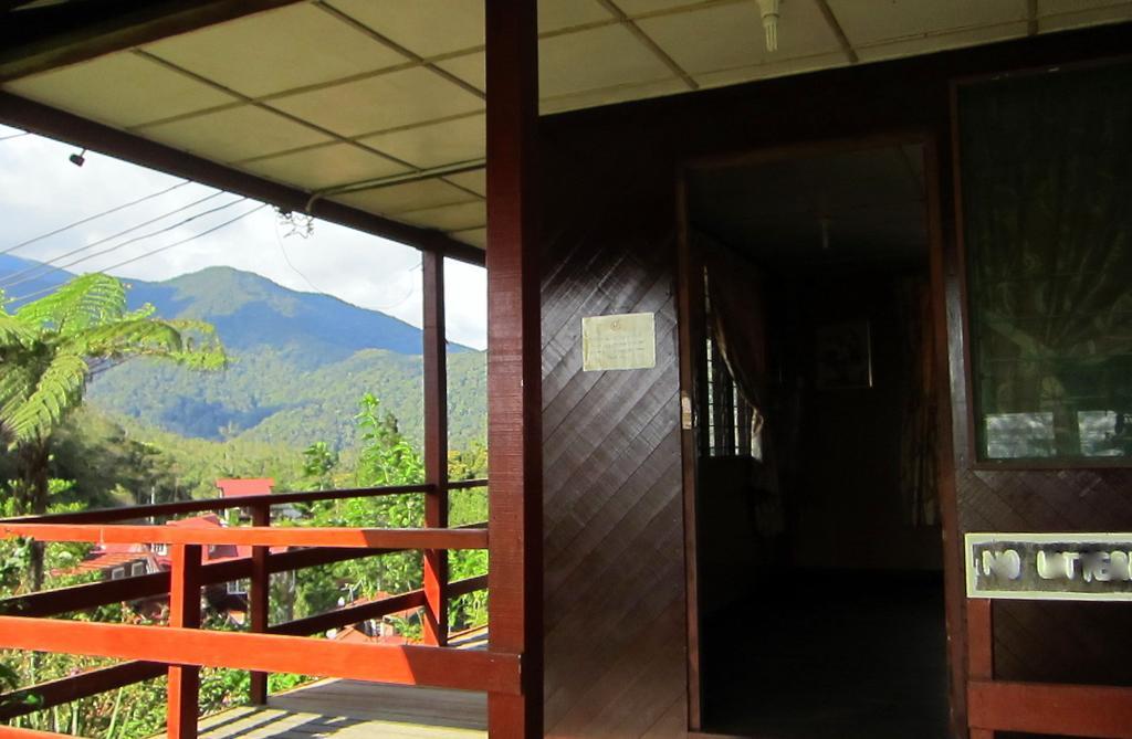 Mile 36 Lodge Kampong Kundassan Esterno foto