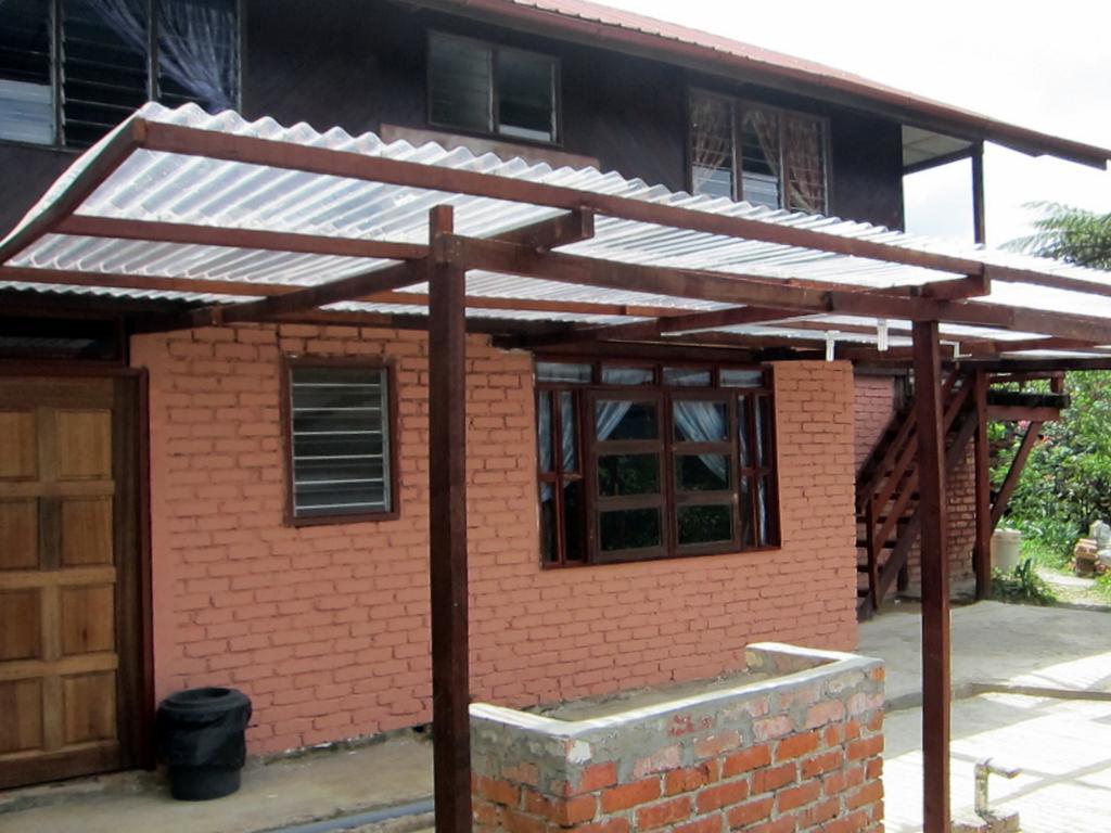Mile 36 Lodge Kampong Kundassan Esterno foto