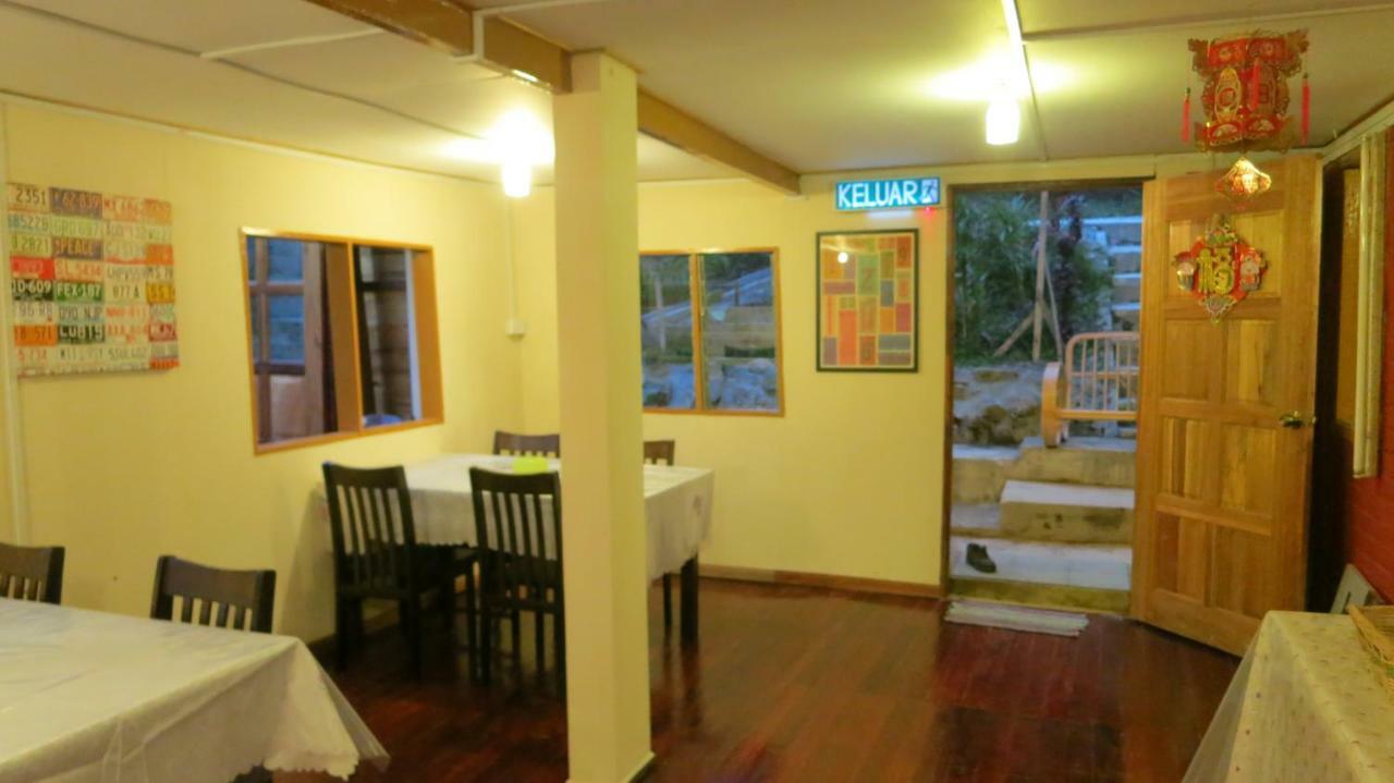 Mile 36 Lodge Kampong Kundassan Esterno foto