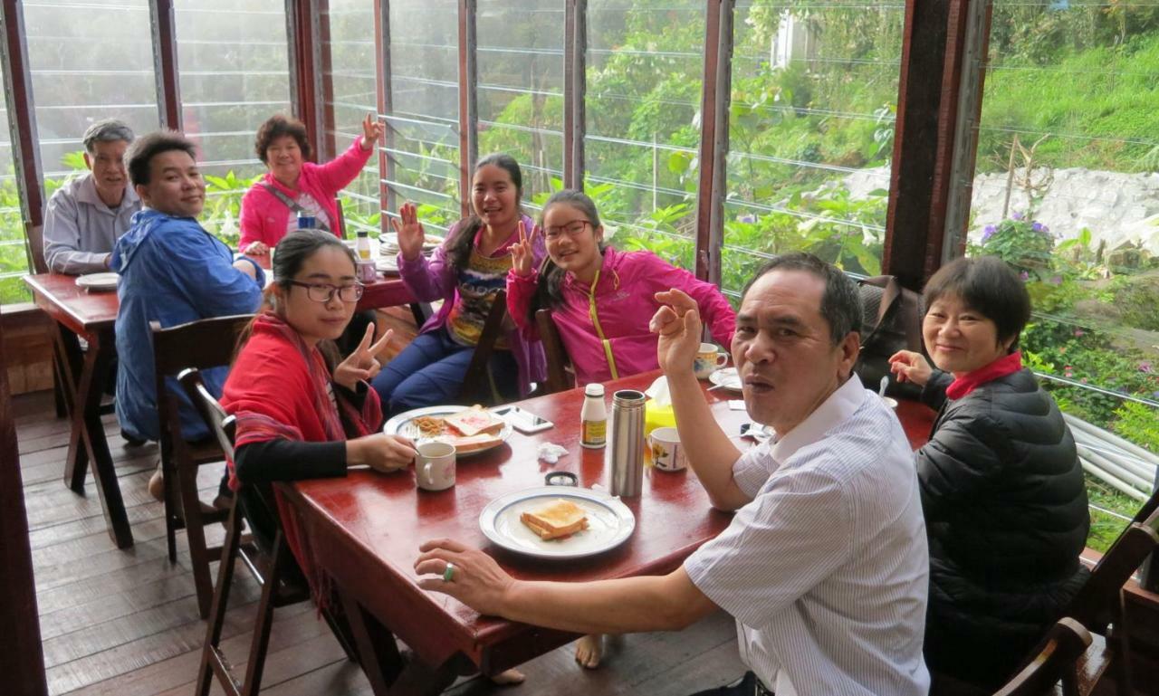 Mile 36 Lodge Kampong Kundassan Esterno foto